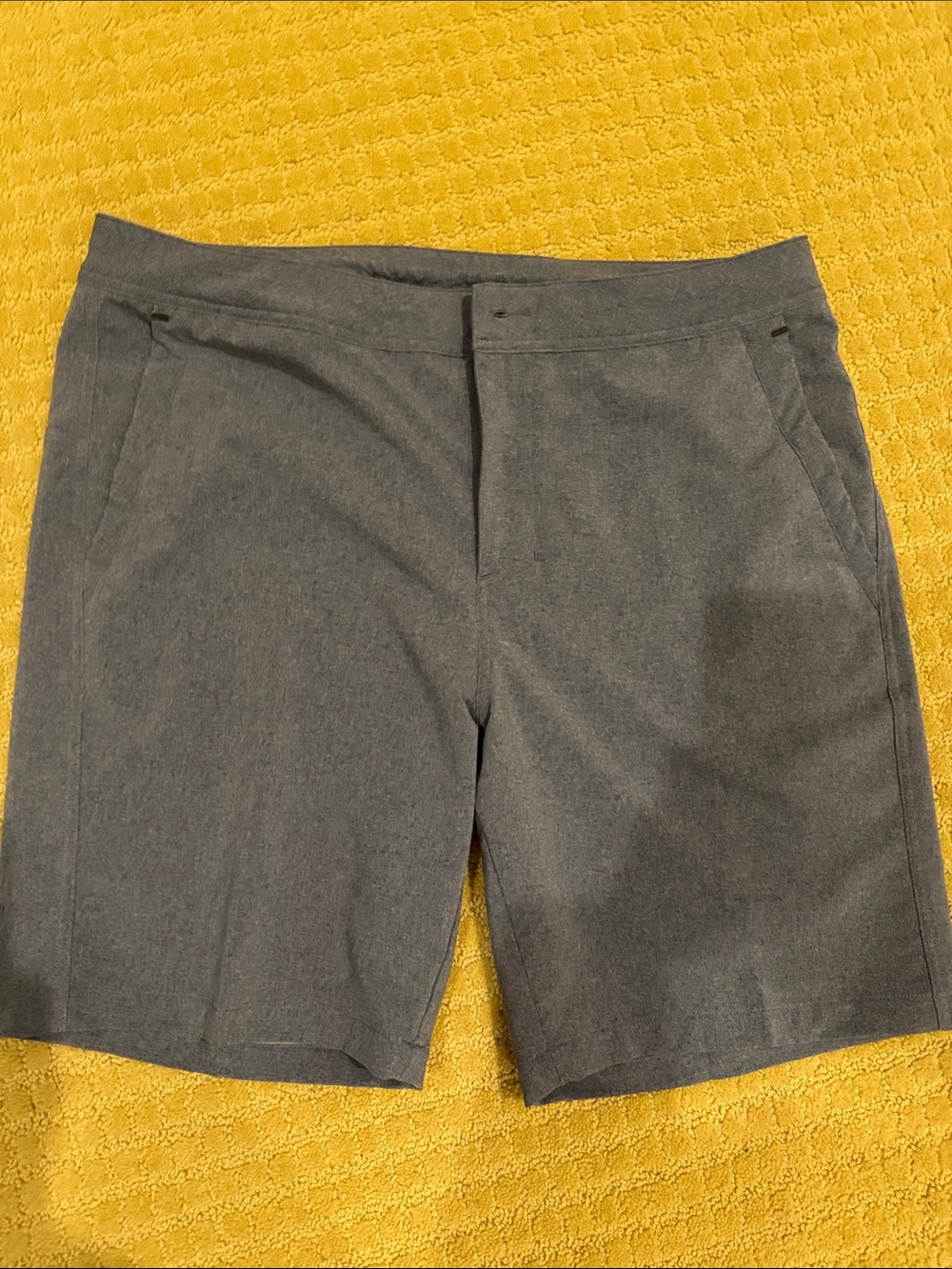 Zella Men's Charcoal Gray Flat Front Performance Shorts